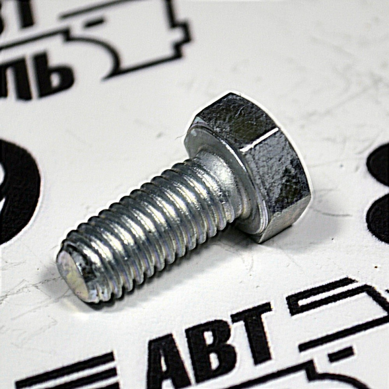 Болт М8х18
